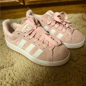 Pink Adidas Campus’s